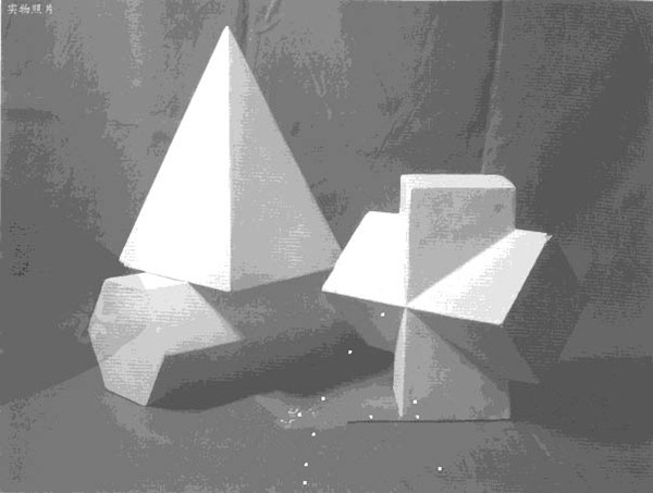 幾何體結(jié)構(gòu)素描教程：三棱錐，六面棱體組合寫生步驟